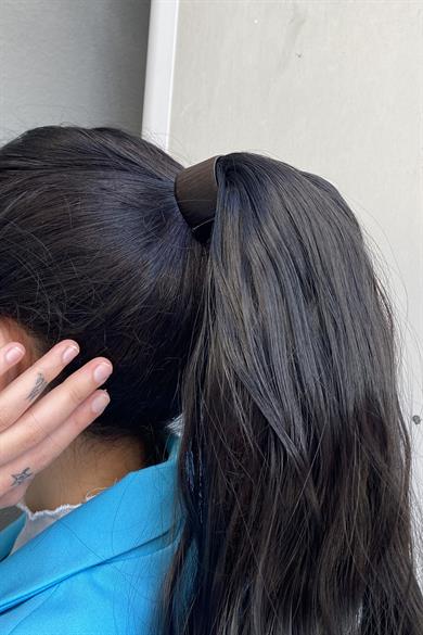 Siyah Renk Dalgalı Gerçek Saç Dokusunda At Kuyruğu Postiş Tokalı Saç eklentisi