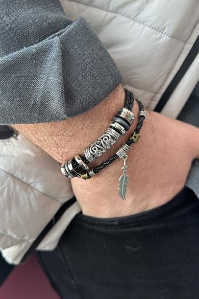 Siyah Renk Karışık Figürlü Erkek Deri Bileklik