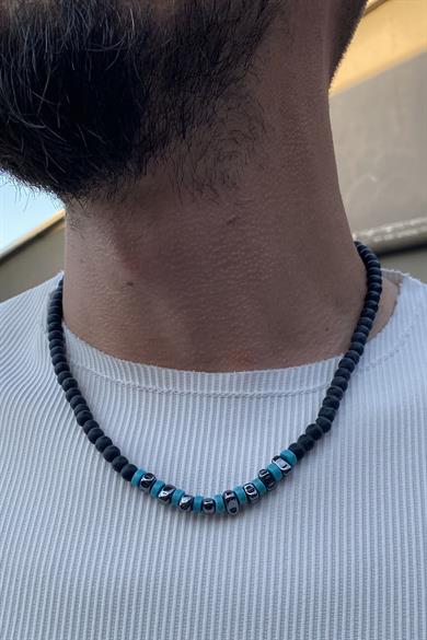 Siyah Renk Mavi Boncuk Detaylı Kolye