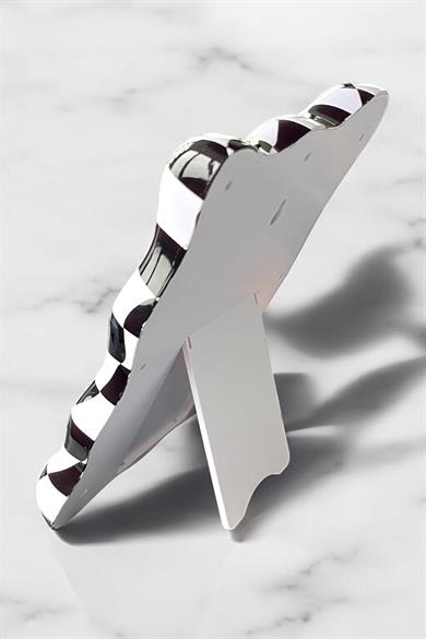 Siyah Ve Beyaz Renk Masa Aynası