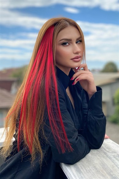 Yan Çıt Çıt Postiş / Bordo Renk / 50 Cm