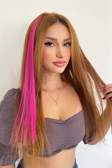 Yan Çıt Çıt Postiş / Pembe Renk / 50 Cm