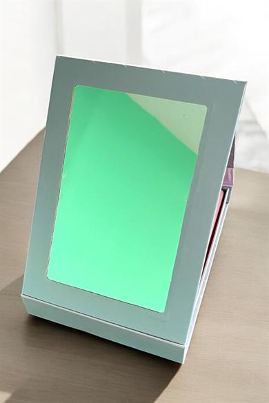 Yeşil Renk Ayna Detaylı Takı Organizeri