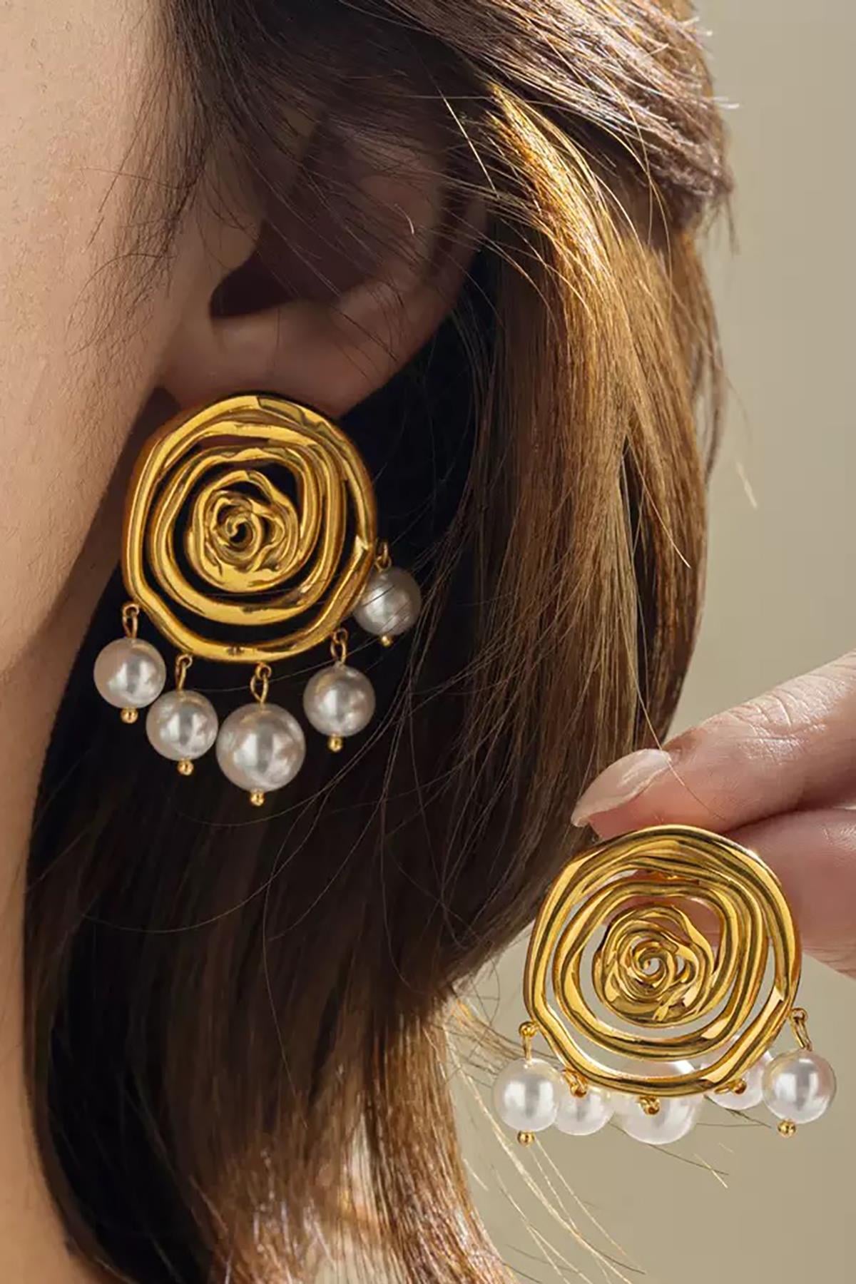 Altın Renk İnci Detaylı Küpe (Çift)