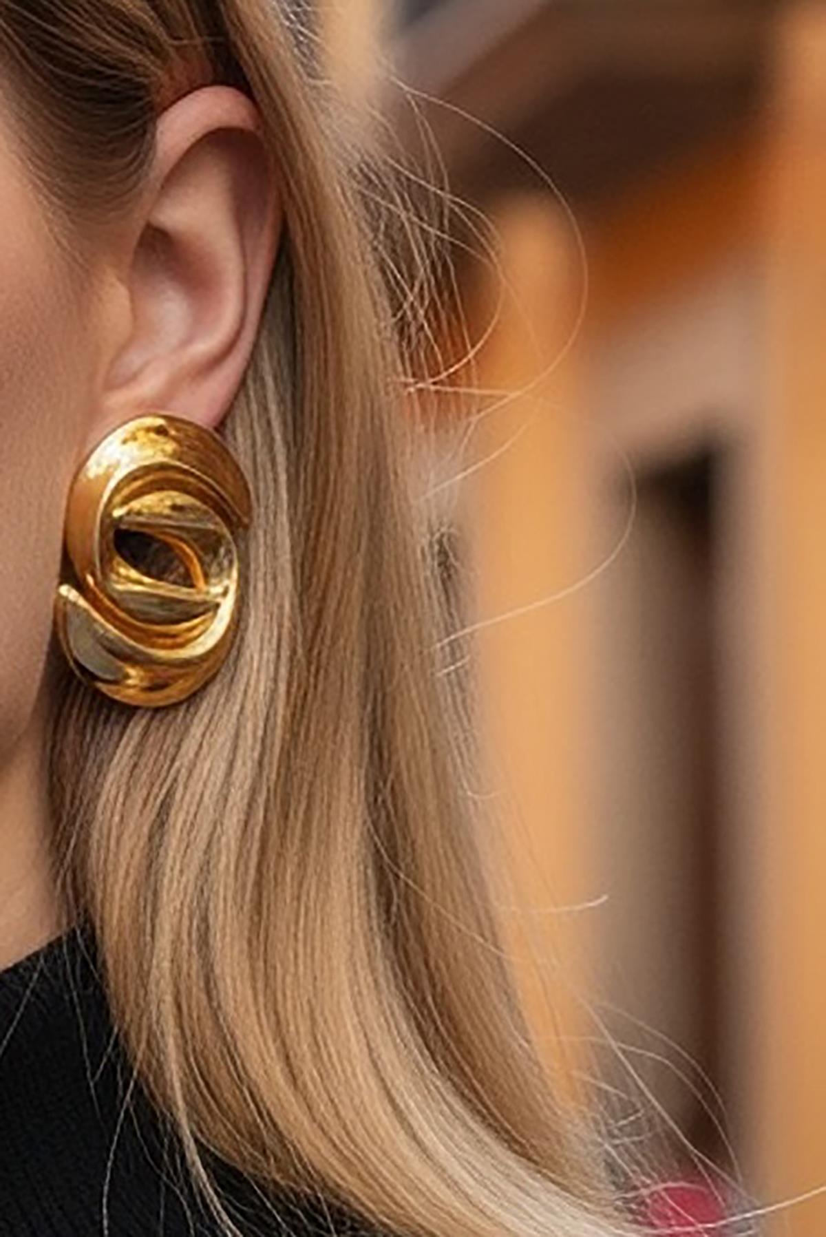 Altın Renk Çelik Küpe (Çift)