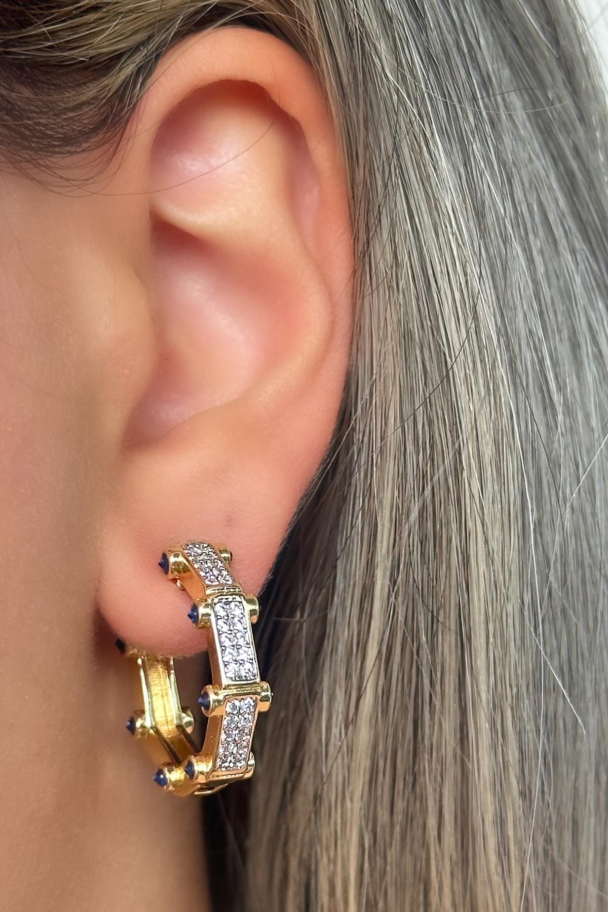 Altın Renk Taş Detaylı YSX Halka Küpe (Çift)