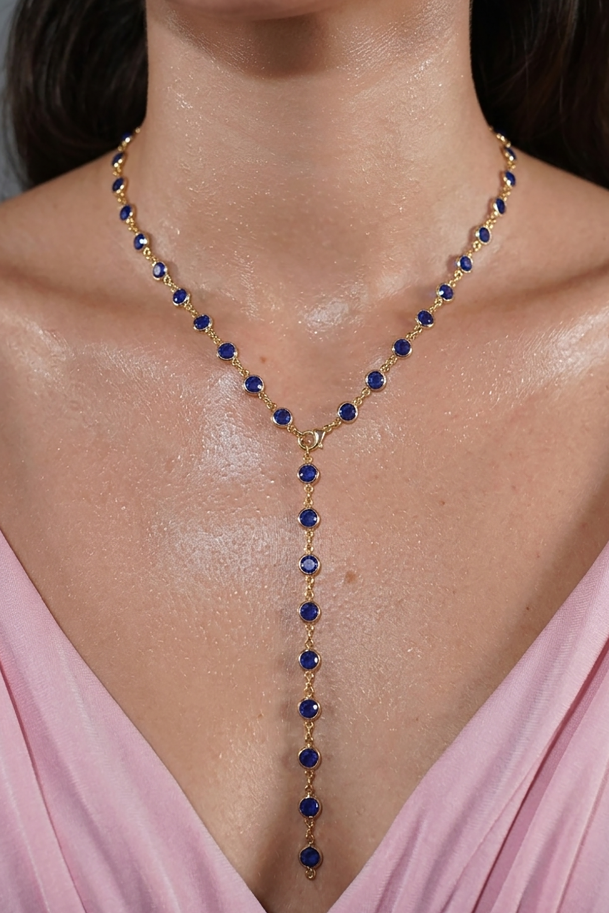 Altın Renk Taş Detaylı Çelik Y Kolye