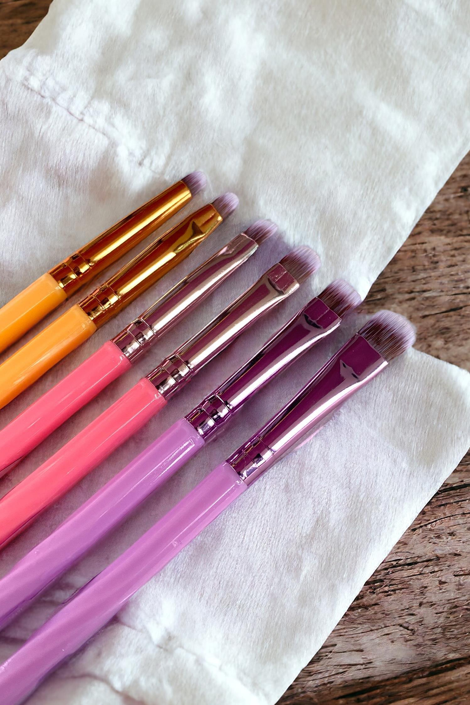 6´lı Karışık Renk Makyaj Fırça Seti