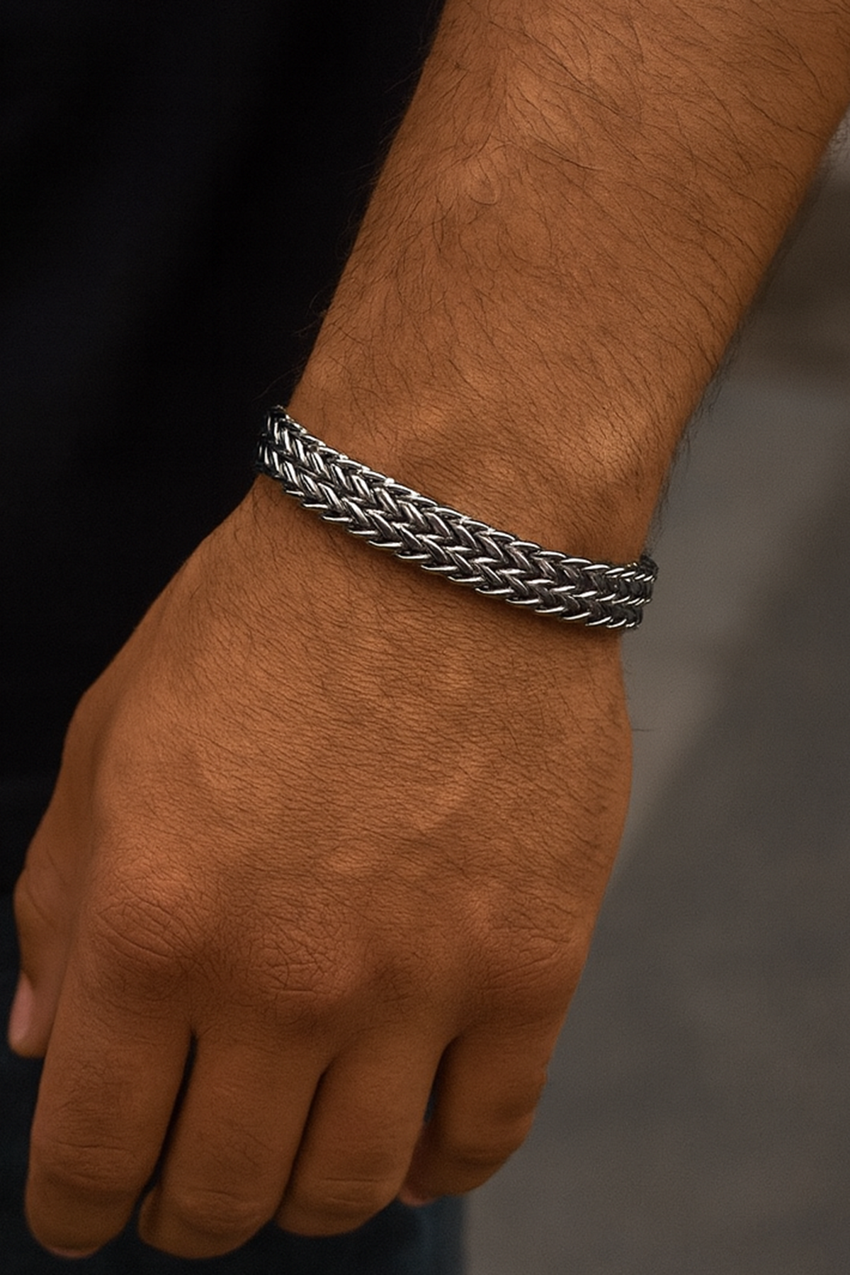 Gümüş Renk Zincir Detaylı Çelik Erkek Bileklik