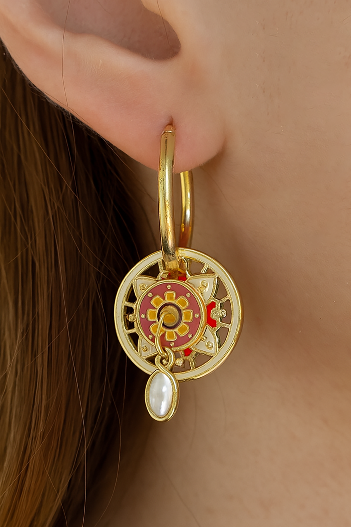 Altın Renk Etnik Desenli Halka Küpe (Çift)