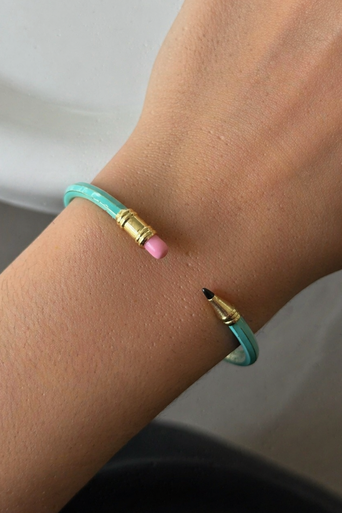 Altın Ve Turkuaz Renk Kalem Figürlü Ayarlanabilir Bileklik 