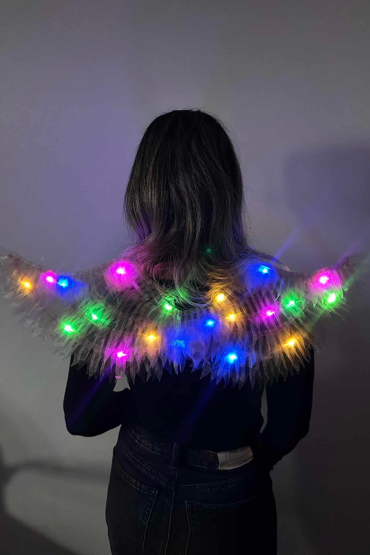 Pembe Renk Işıklı Melek Kanadı 