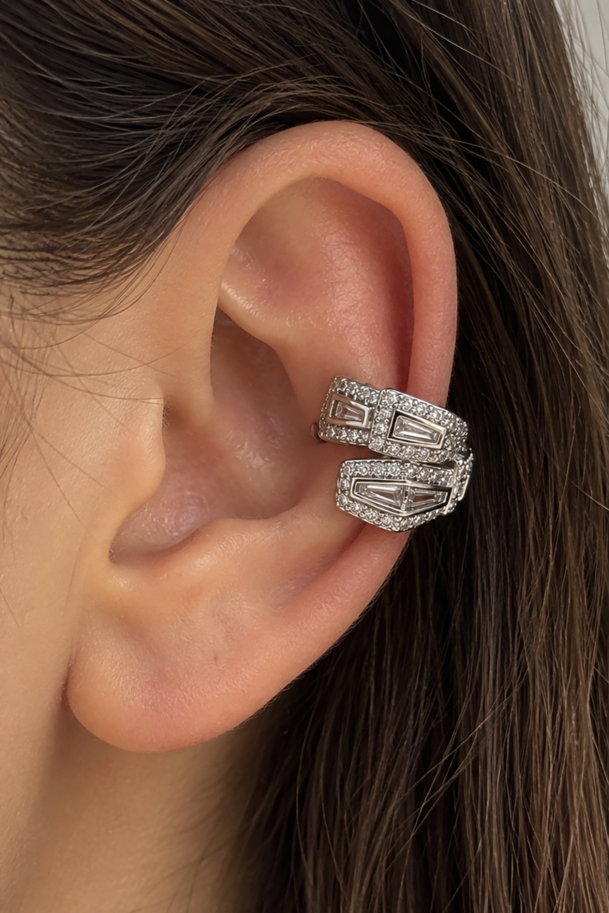 Gümüş Renk Taş Detaylı TX Ear Cuff (Tek)