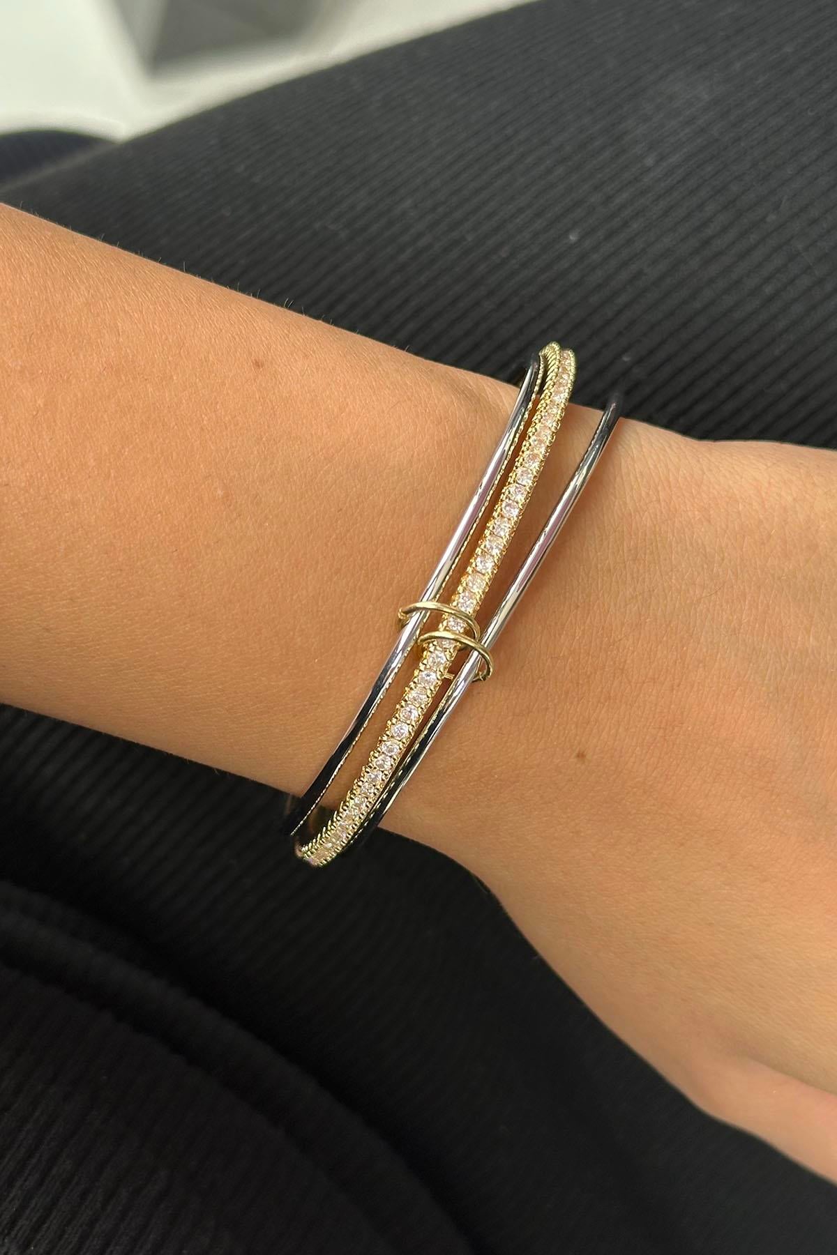 Altın Ve Gümüş Renk Taş Detaylı Üçlü Bilezik