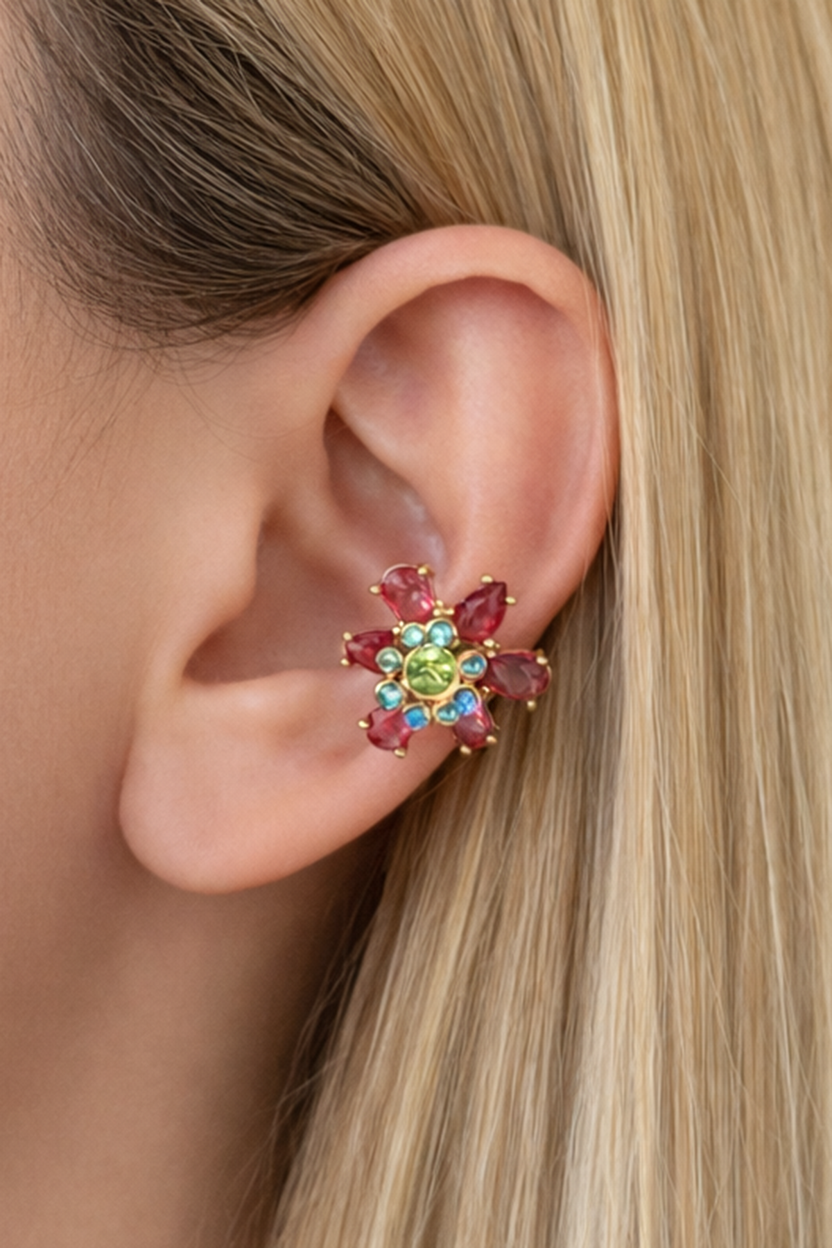 Altın Renk Çiçek Figürlü Taşlı Ear Cuff Küpe (Tek)