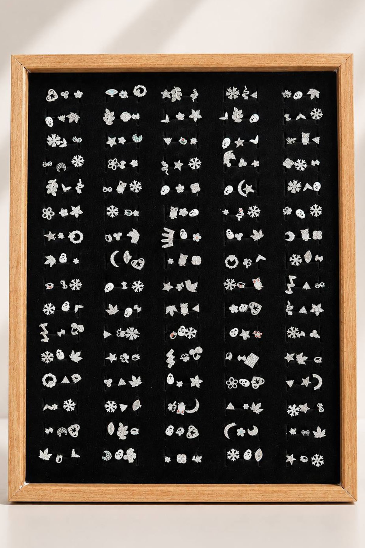 240'lı Gümüş Renk Karışık Figürlü Piercing Set