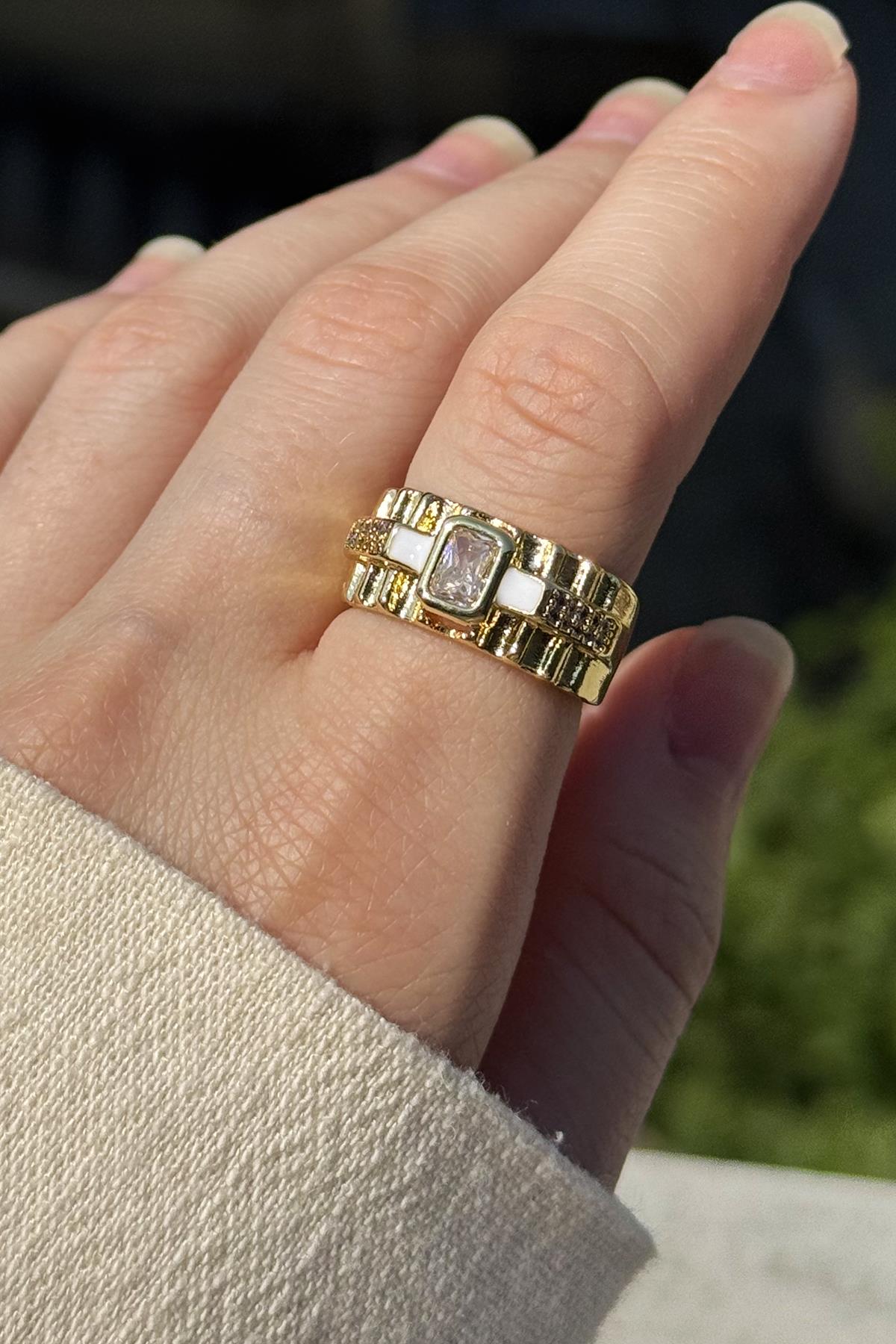 Altın Renk Taş Detaylı Ayarlanabilir YSX Yüzük