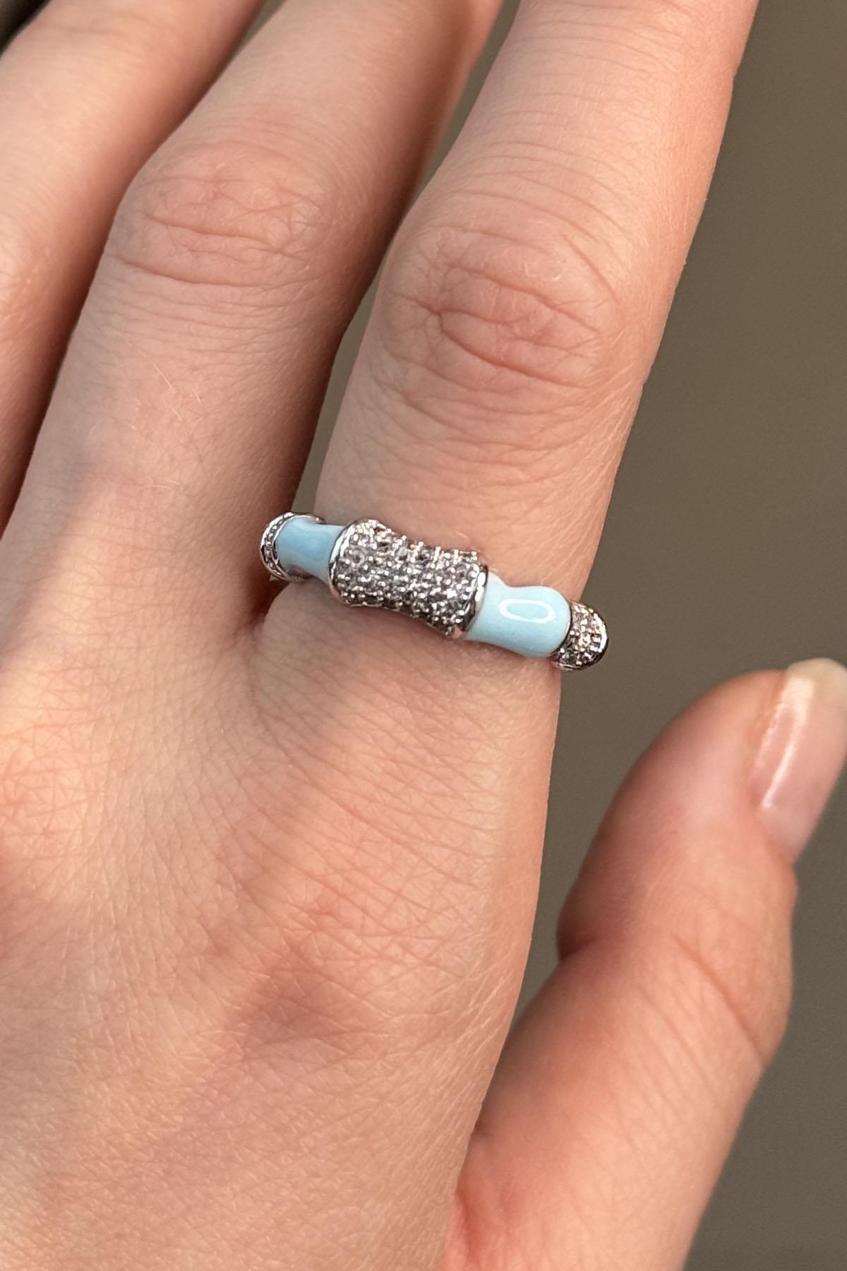 Gümüş Renk Taş Detaylı Ayarlanabilir Yüzük