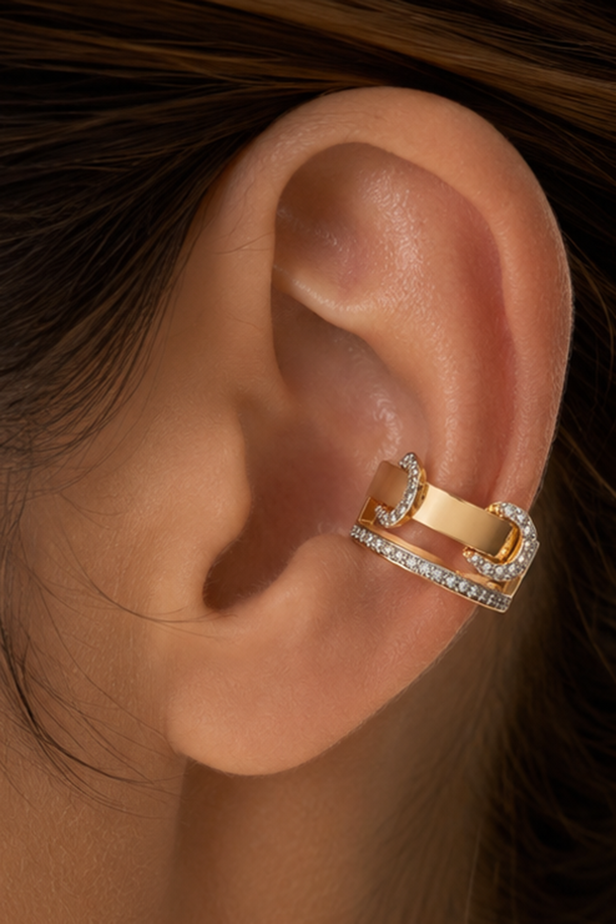 Altın  Renk Taş Detaylı TX Ear Cuff (Tek)