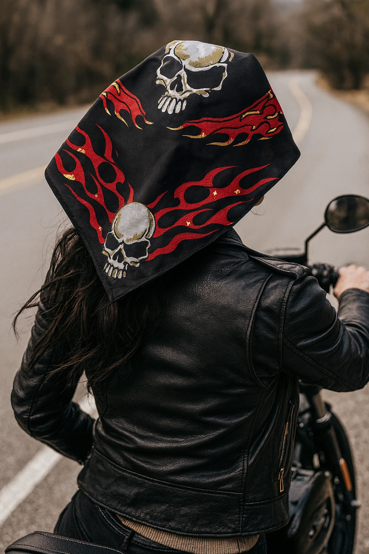 Siyah Renk Kurukafa Figürlü Bandana