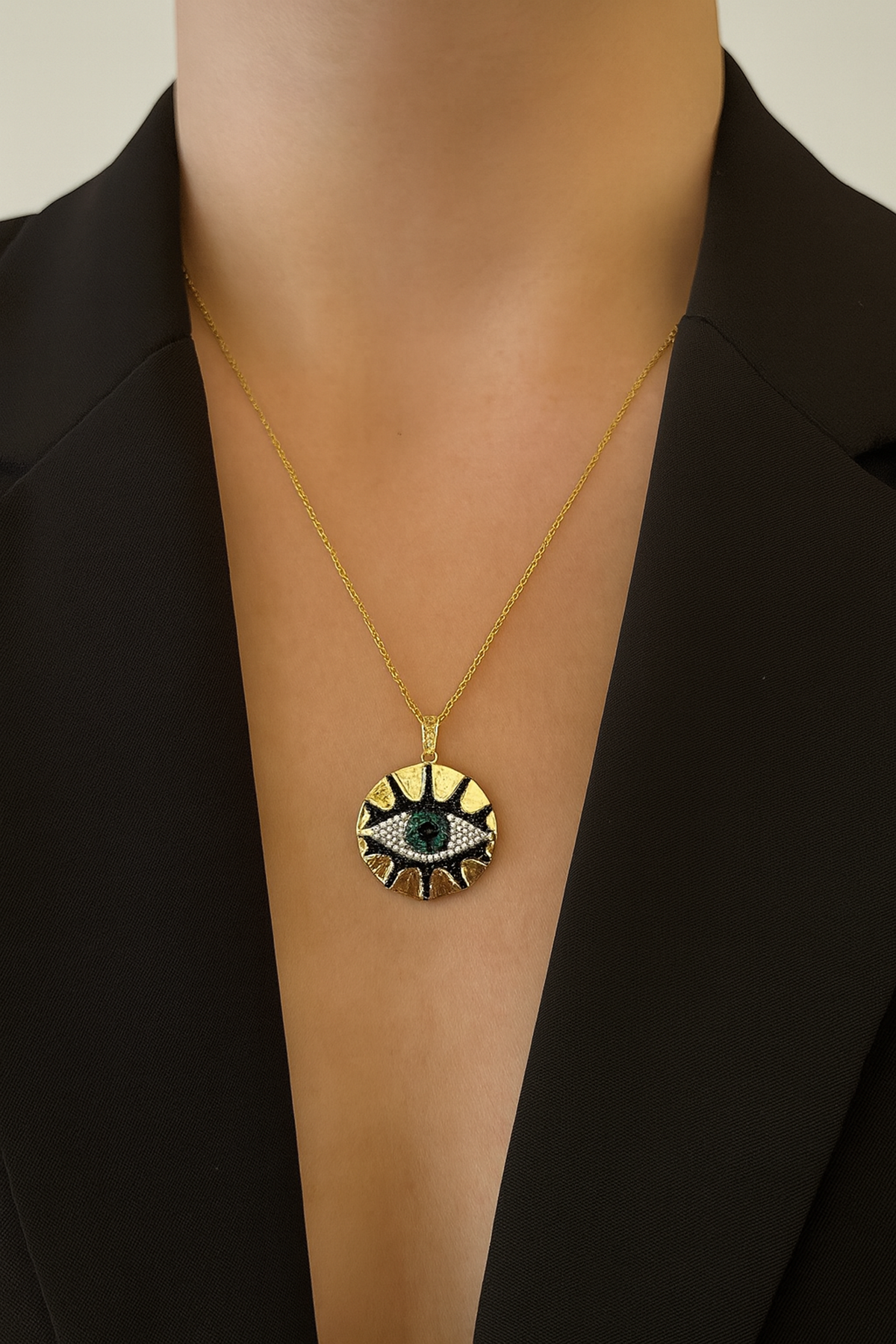 Altın Renk Göz Figürlü Taş Detaylı 14k Altın Kaplama TX Kolye