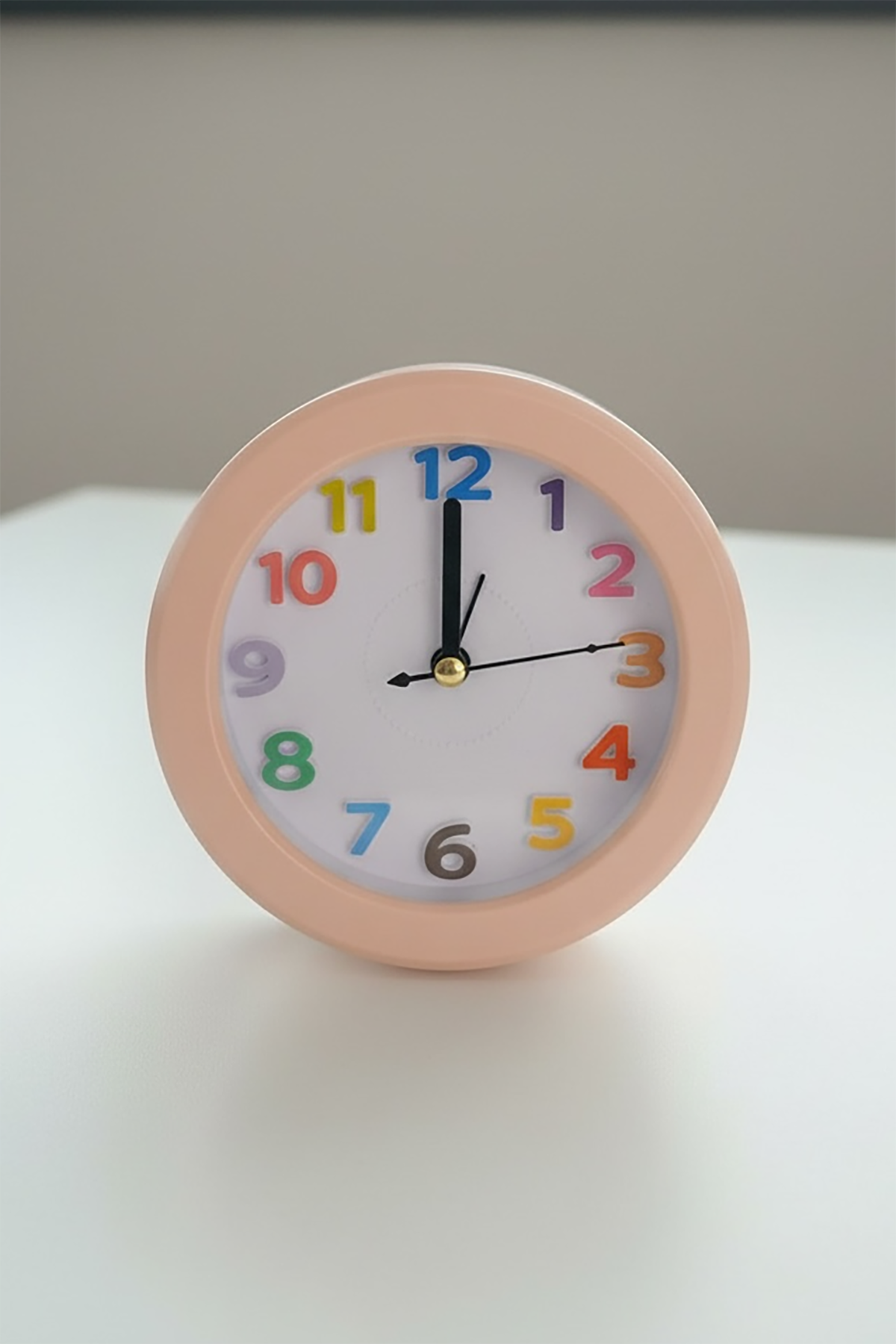 Pembe Renk Mini Dekoratif Alarmlı Yuvarlak Masa Saati