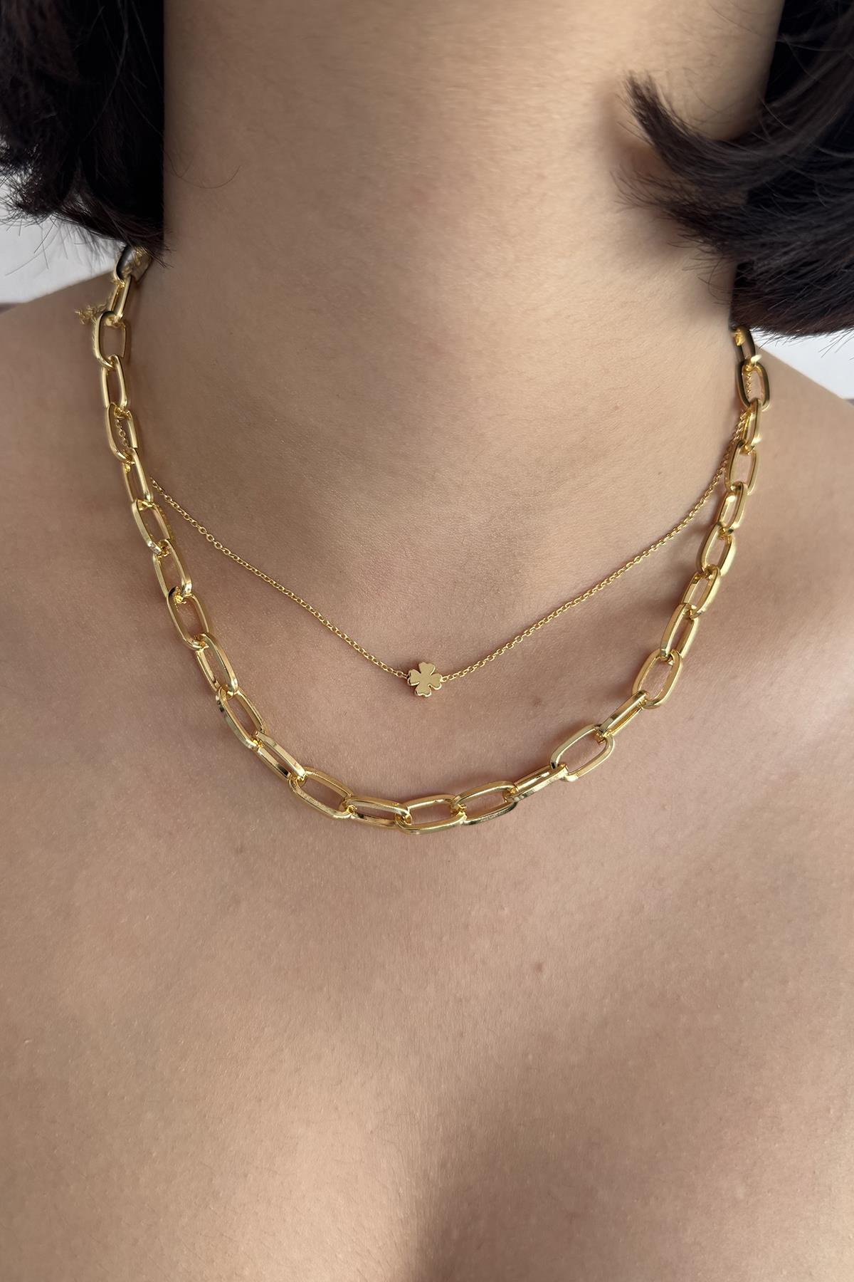 Altın Renk Yonca Figürlü İkili Kolye