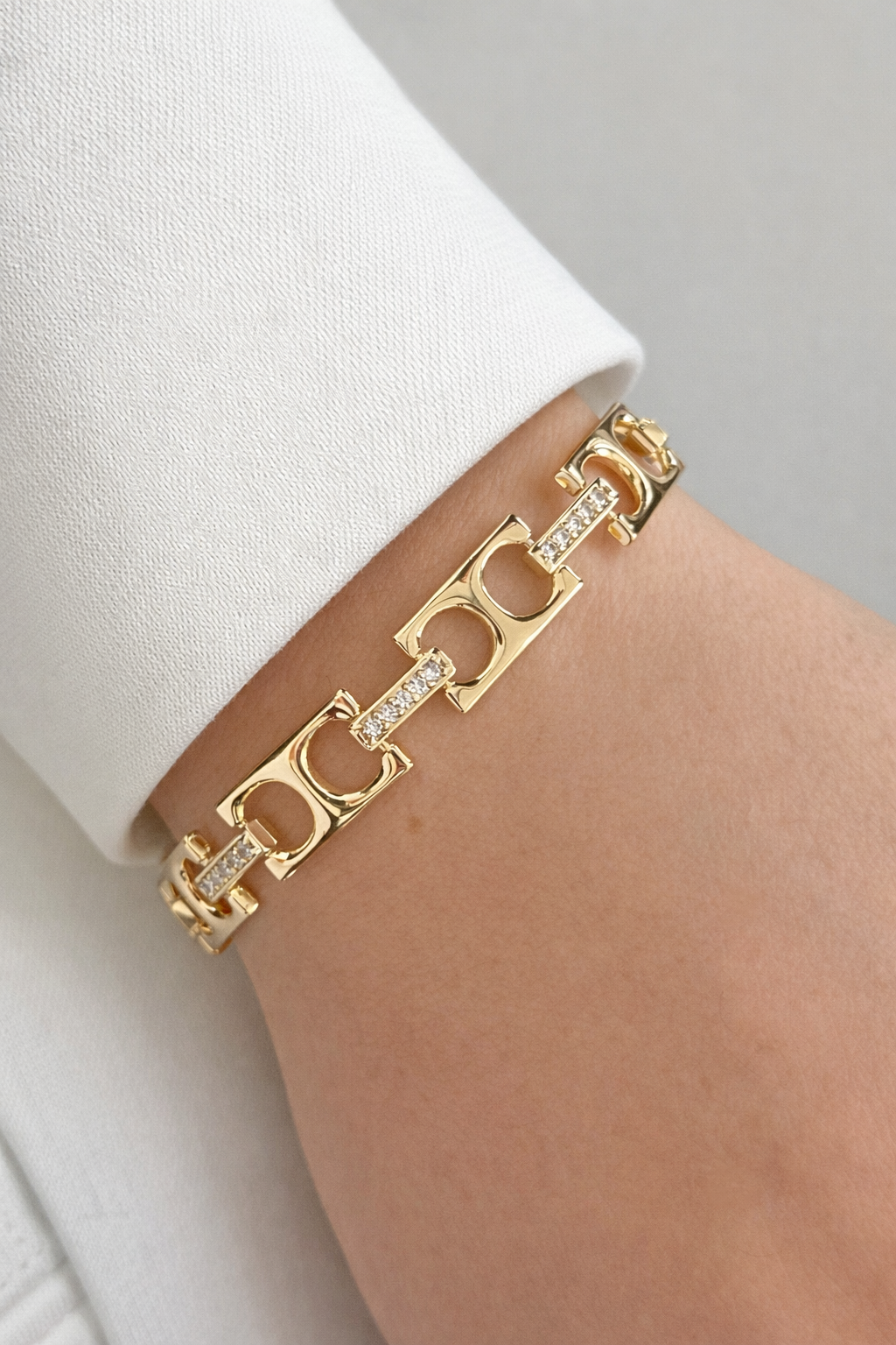 Altın Renk Taş Detaylı 14K Altın Kaplama CM Bileklik