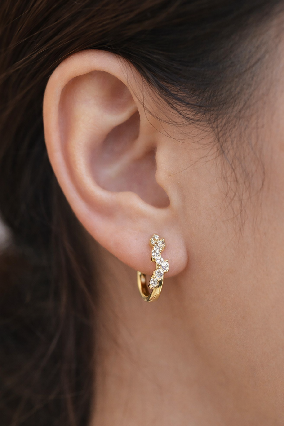 Altın Renk 14K Altın Kaplama Taş Detaylı Xuping Küpe (Çift)