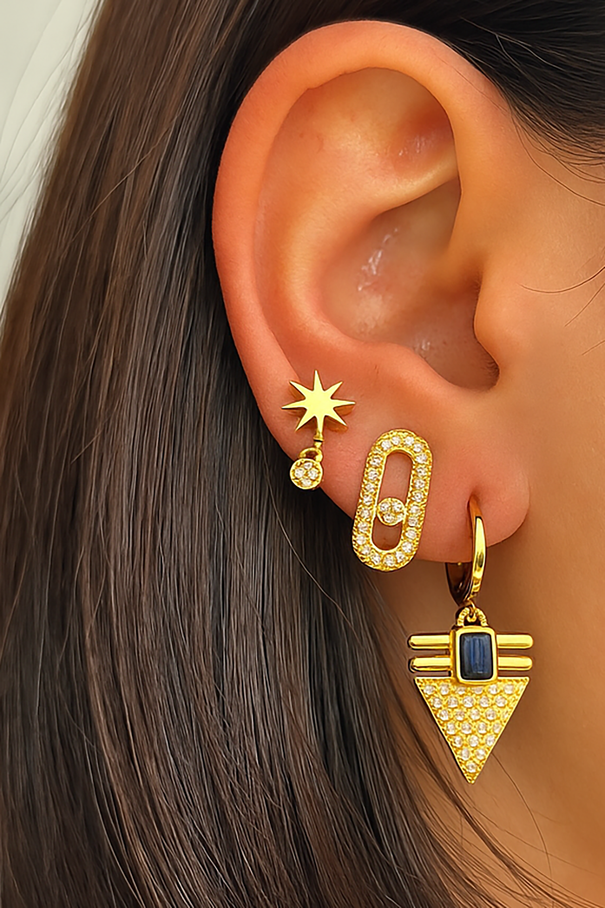 Altın Renk Taş Detaylı VİP 3'lü YSX Küpe Set