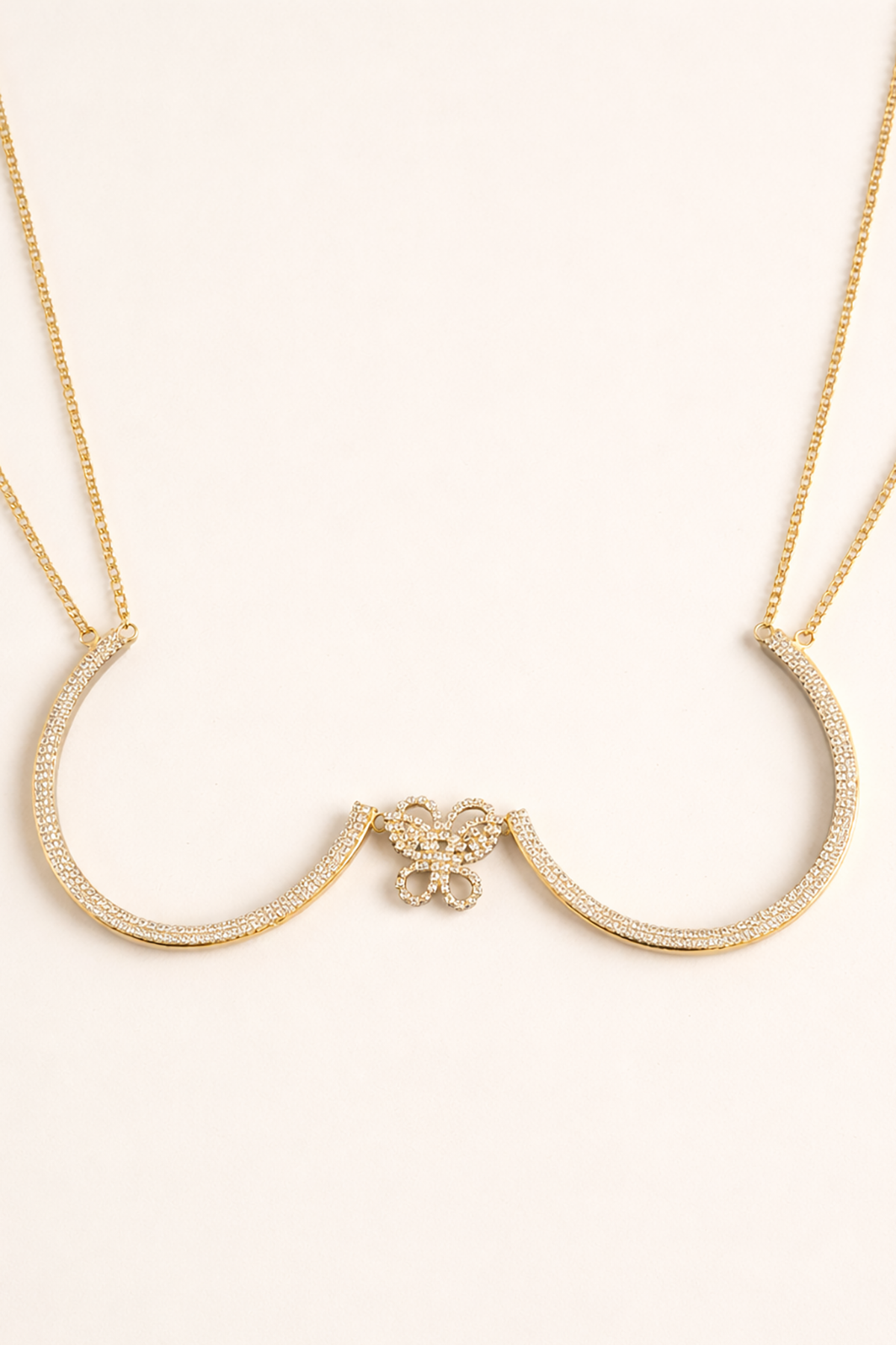 Altın Renk Kelebek Figürlü Taş Detaylı Tasarım Vücut Aksesuar