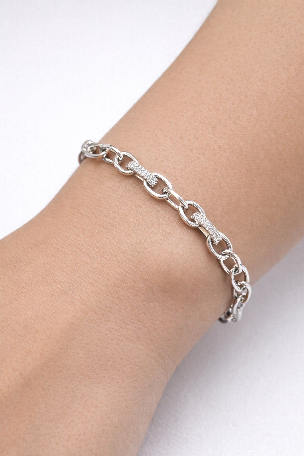 Gümüş Renk Taşlı Xuping Bileklik