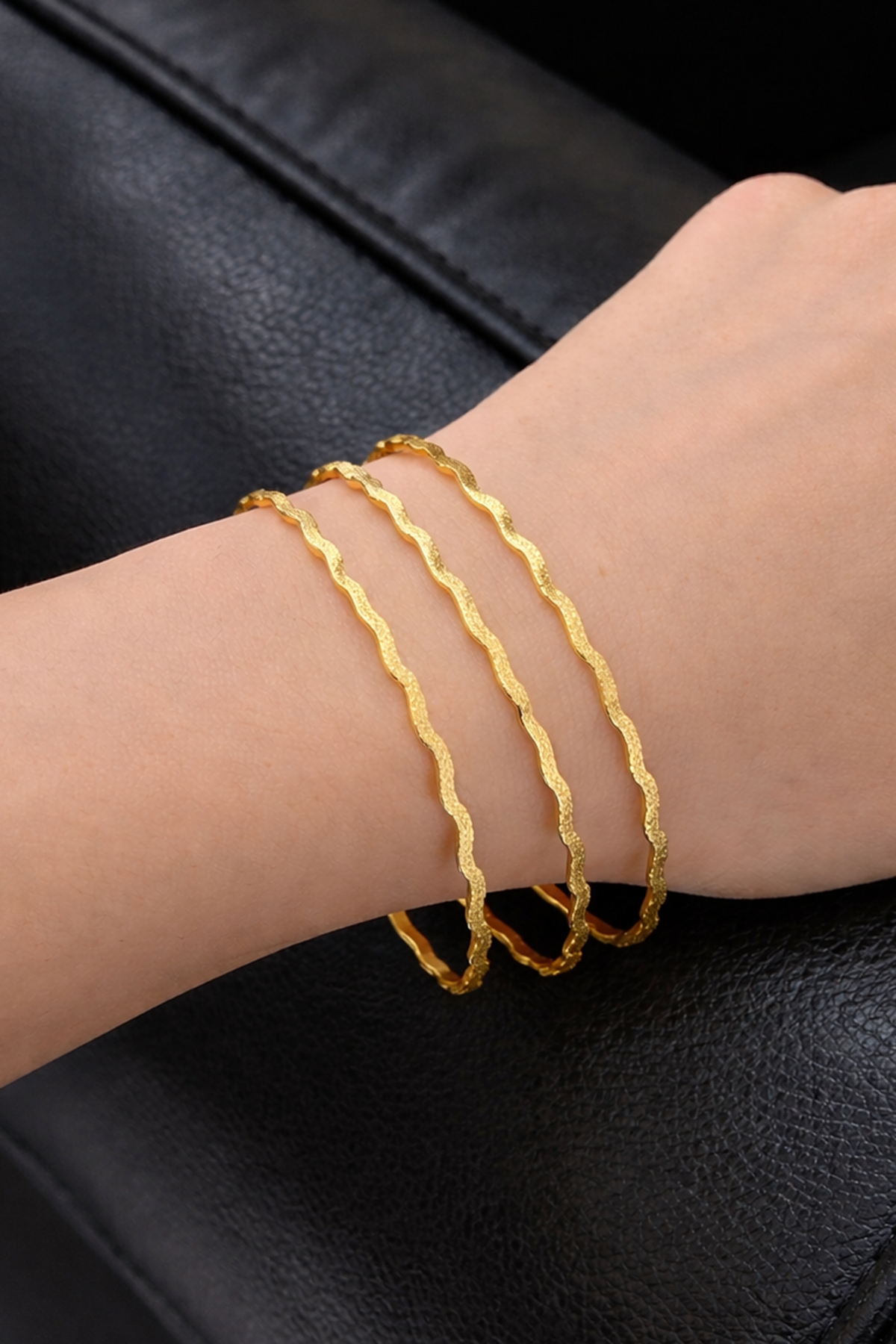 Altın Renk 3'lü Kumlu Zikzak Ajda Bilezik