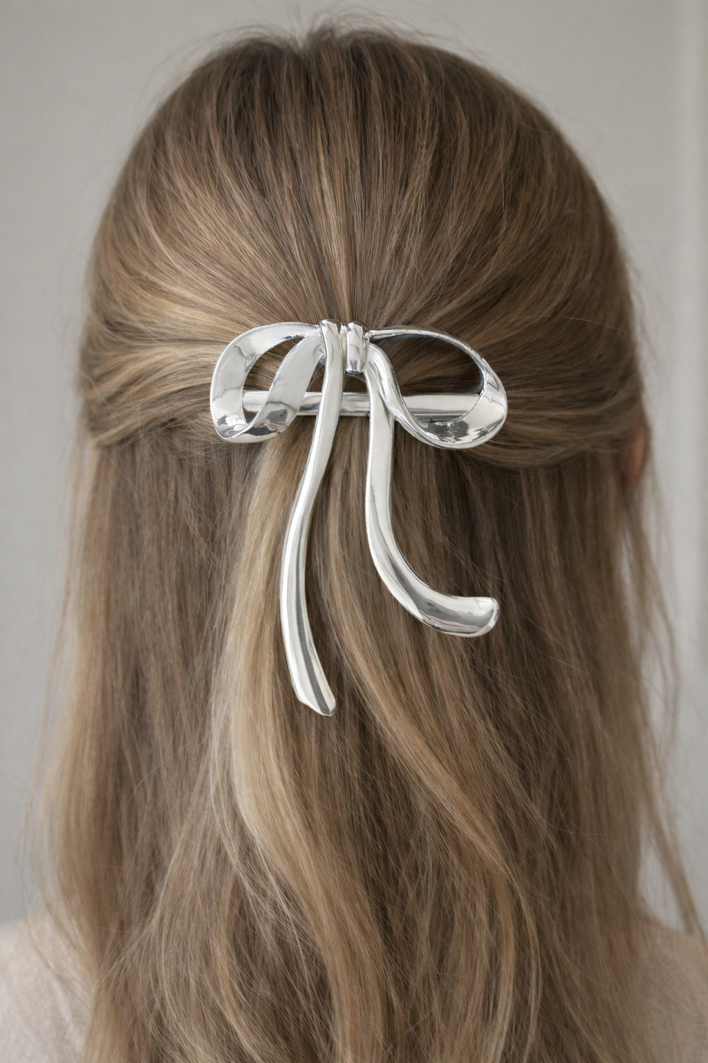 Gümüş Renk Kurdele Figürlü Metal Pens Toka