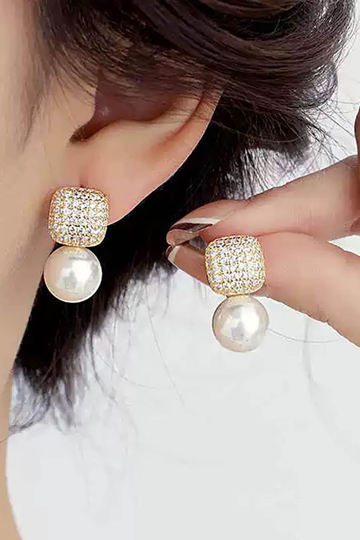 Altın Renk İnci Detaylı Küpe (Çift)