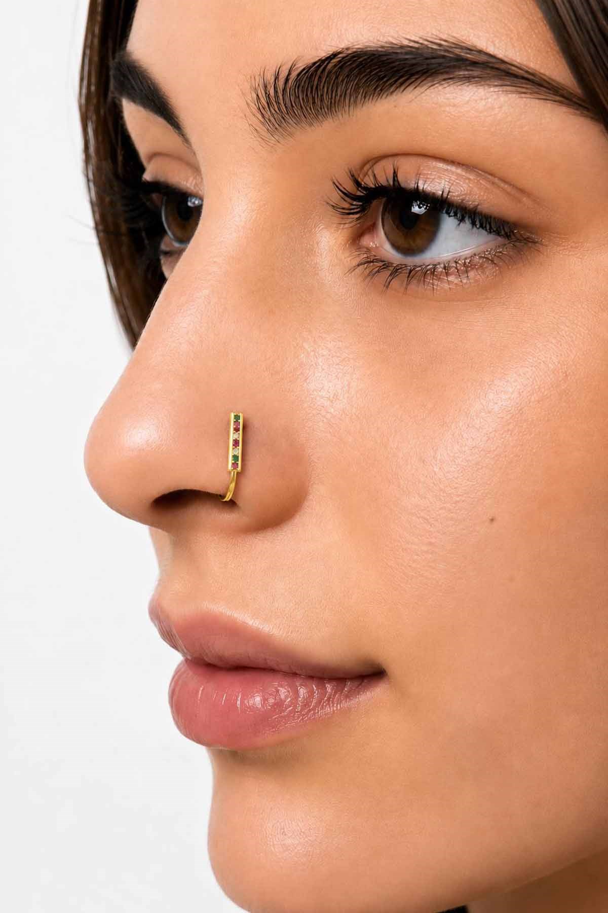 Altın Renk Taş Detaylı Cerrahi Çelik Deliksiz Kulak/Burun Piercing 