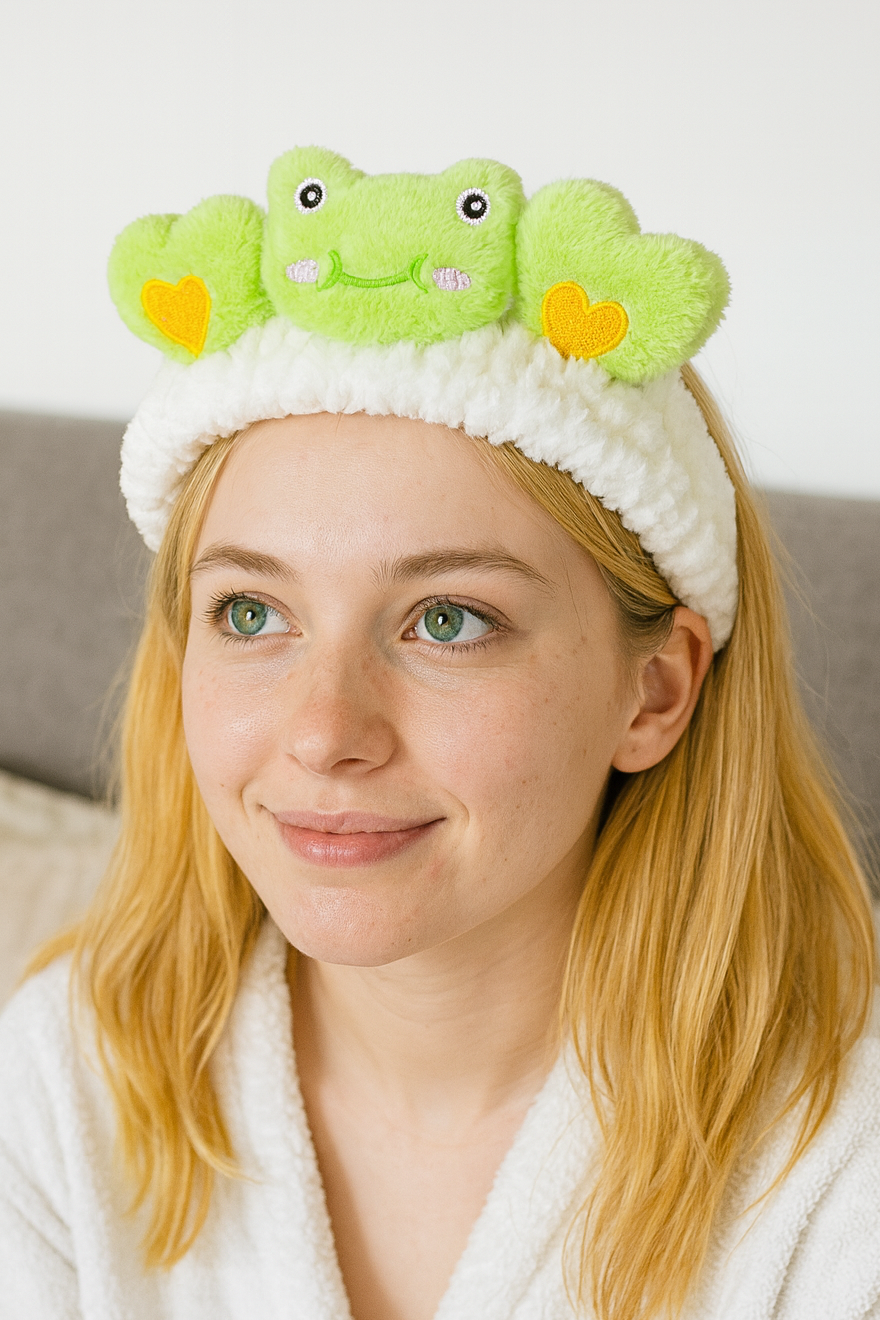 Beyaz Ve Yeşil Renk Kurbağa Figürlü Peluş Saç Bandı