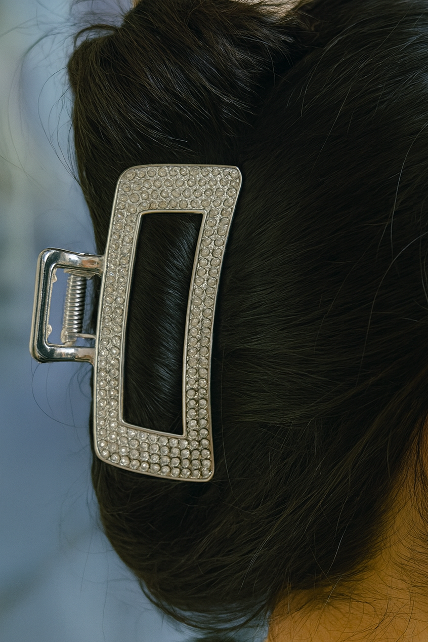 Gümüş Renk Taş Detaylı Metal Mandal Toka