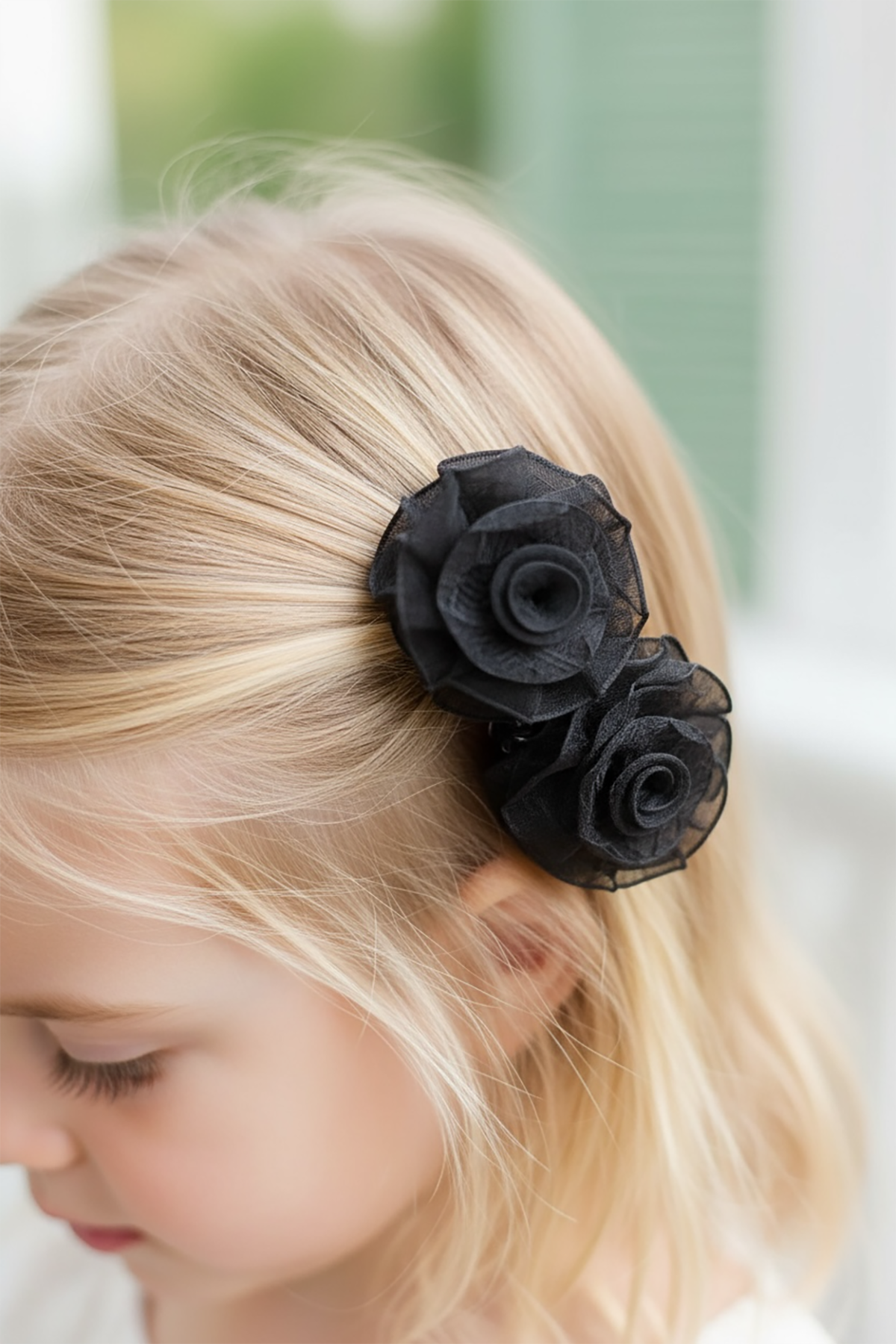 Siyah Renk Çiçek Figürlü 2'li Mandal Toka Set