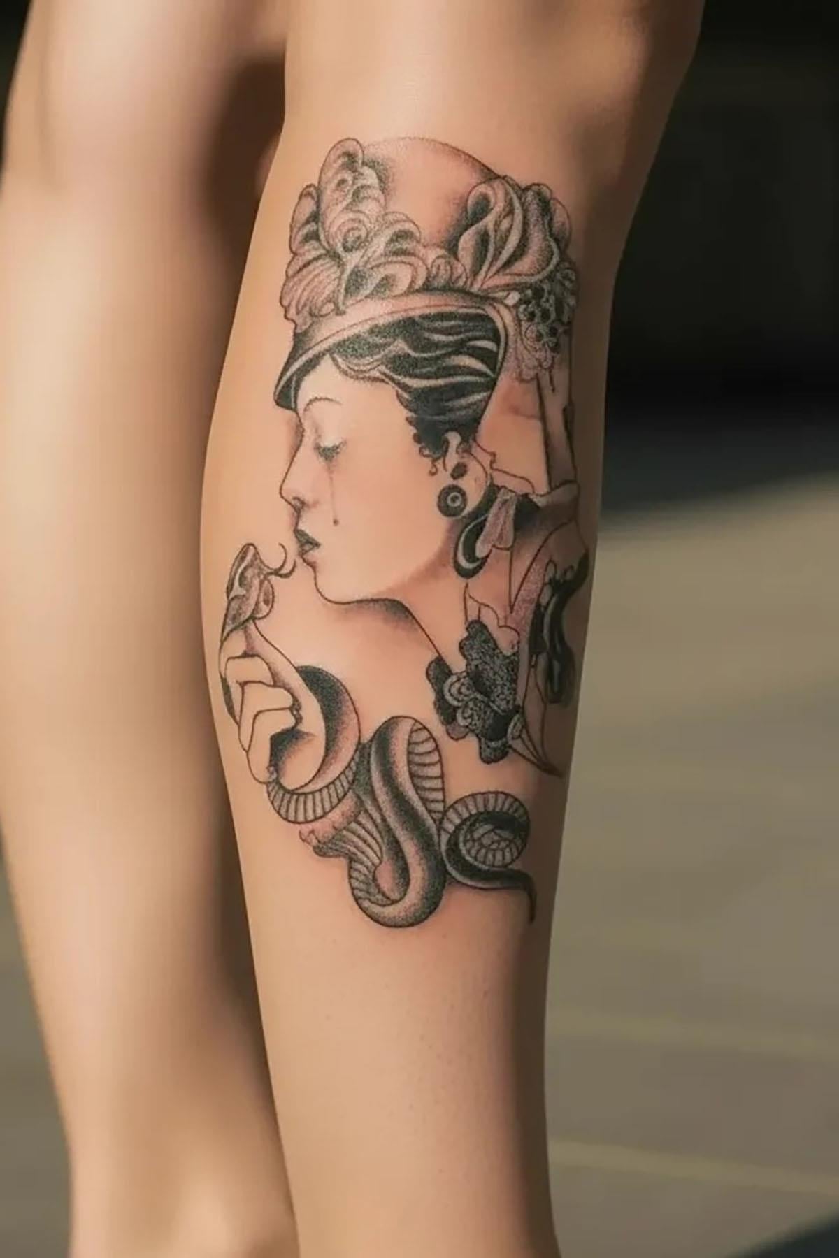 Kadın ve Yılan Modelli Geçici Dövme Tattoo