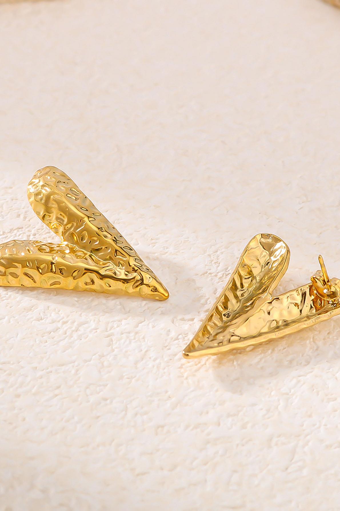 Altın Renk Kalp Figürlü Çelik Küpe (Çift)