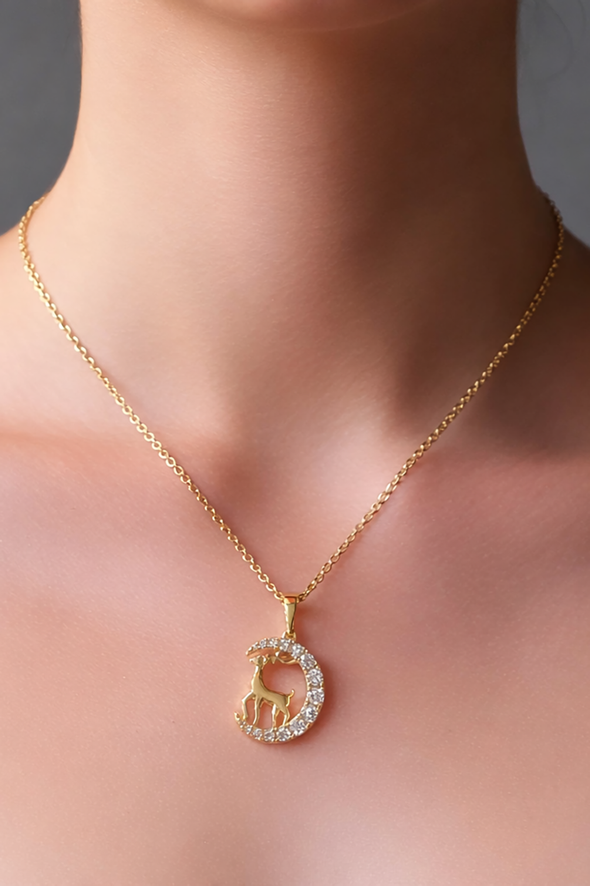 Altın Renk Taş Detaylı Geyik Figürlü Çelik VİP Xuping Kolye