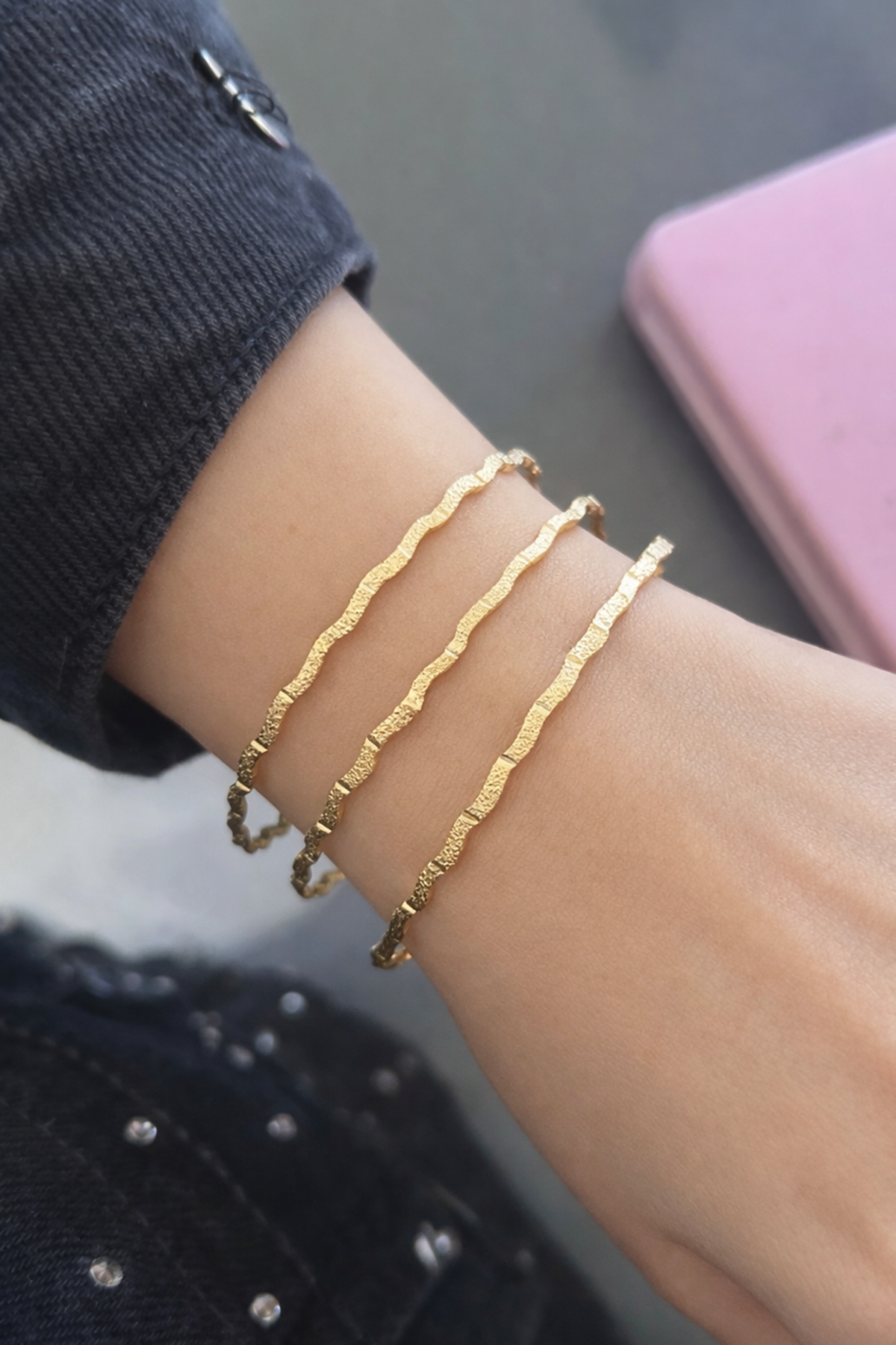 Altın Renk 3'lü Kumlu Zikzak Ajda Bilezik