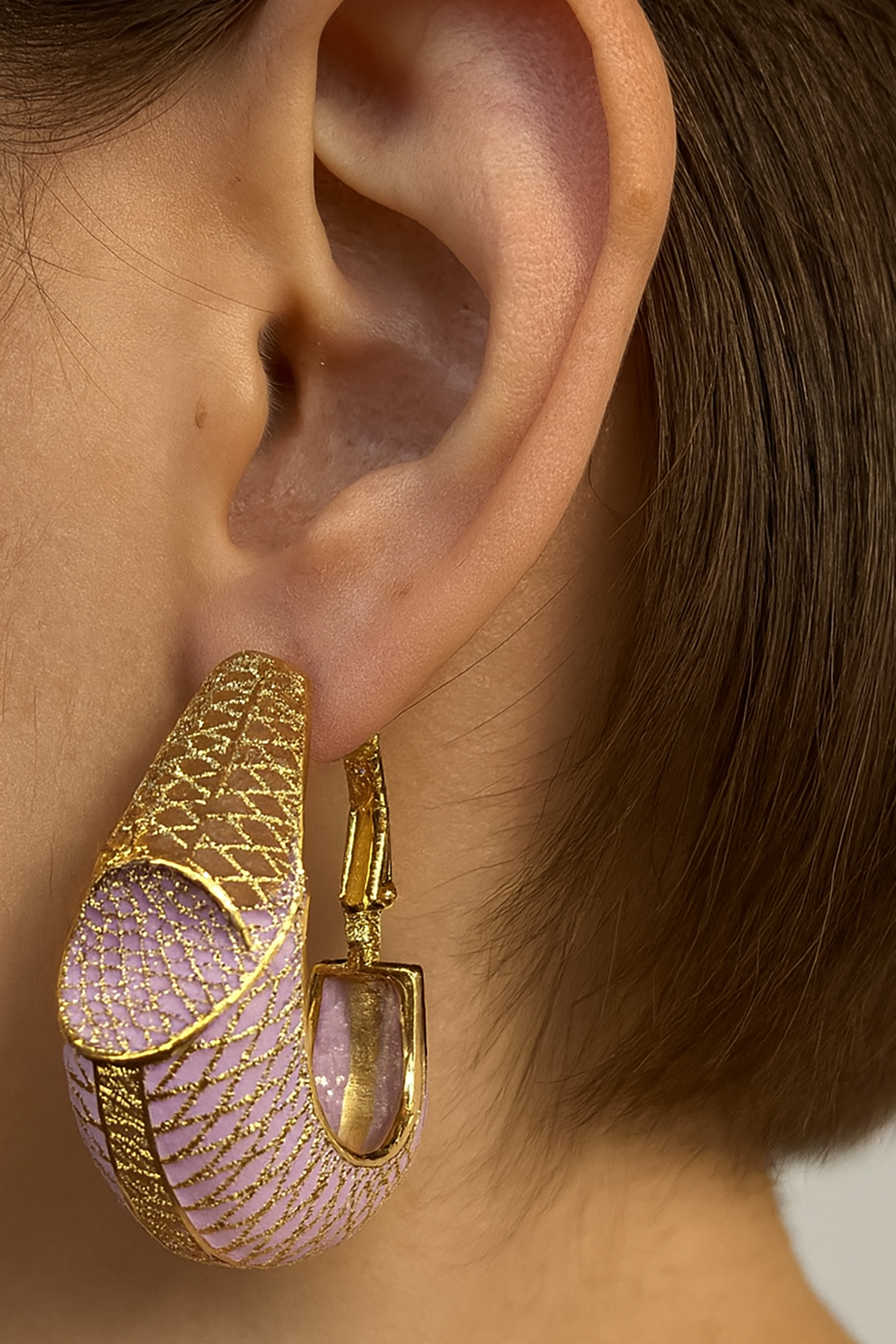 Mor Ve Altın Renk 14K Altın Kaplama TX Küpe (Çift)