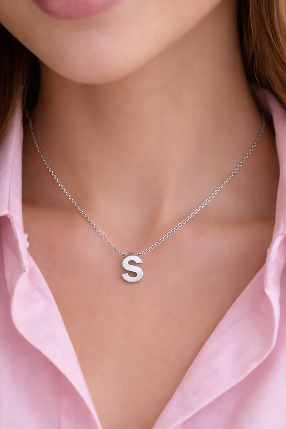 Gümüş Renk S Harf Çelik Kolye