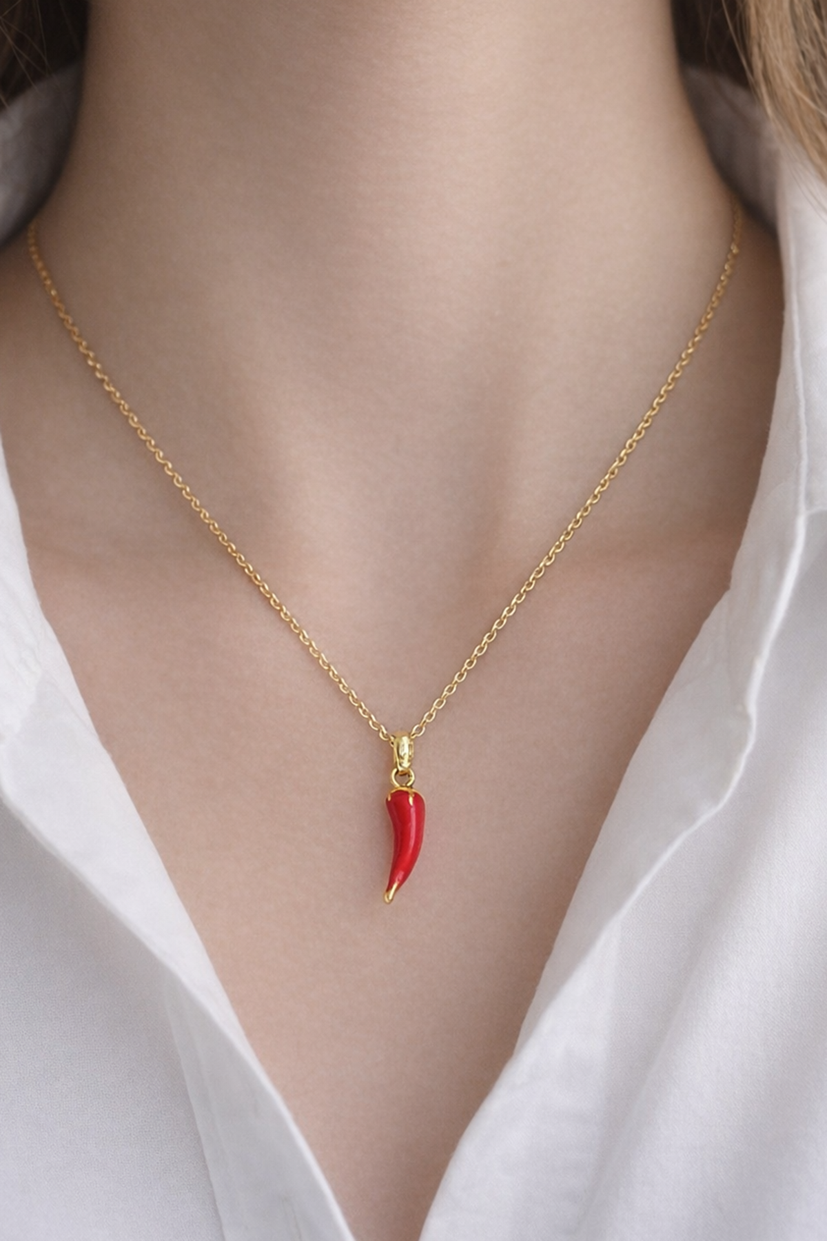 Altın Renk Biber Figürlü Çelik Şans Kolye