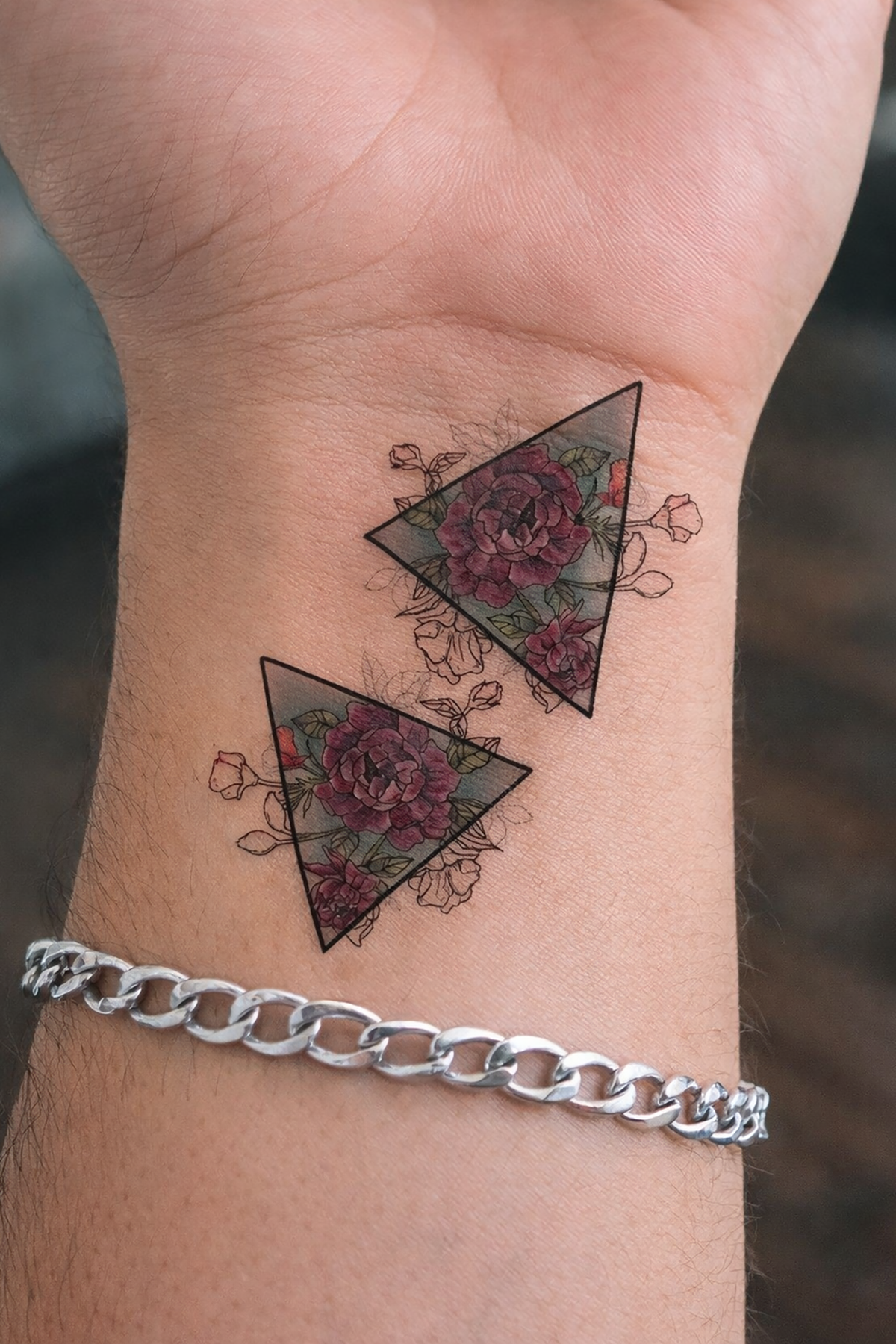 Geçici Çiçek Figürlü Dövme Tatto