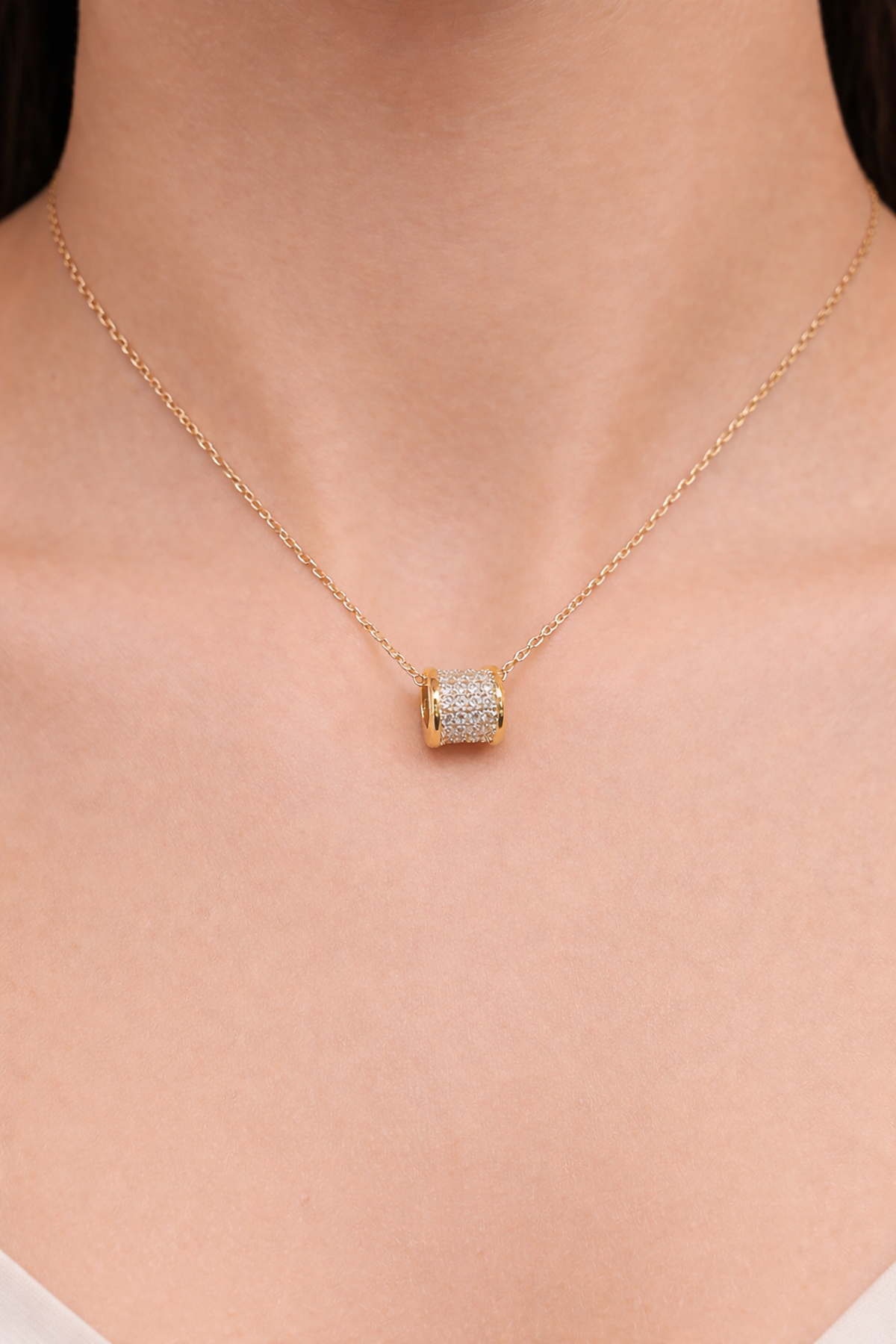 Altın Renk Taş Detaylı Çelik VİP Xuping Kolye