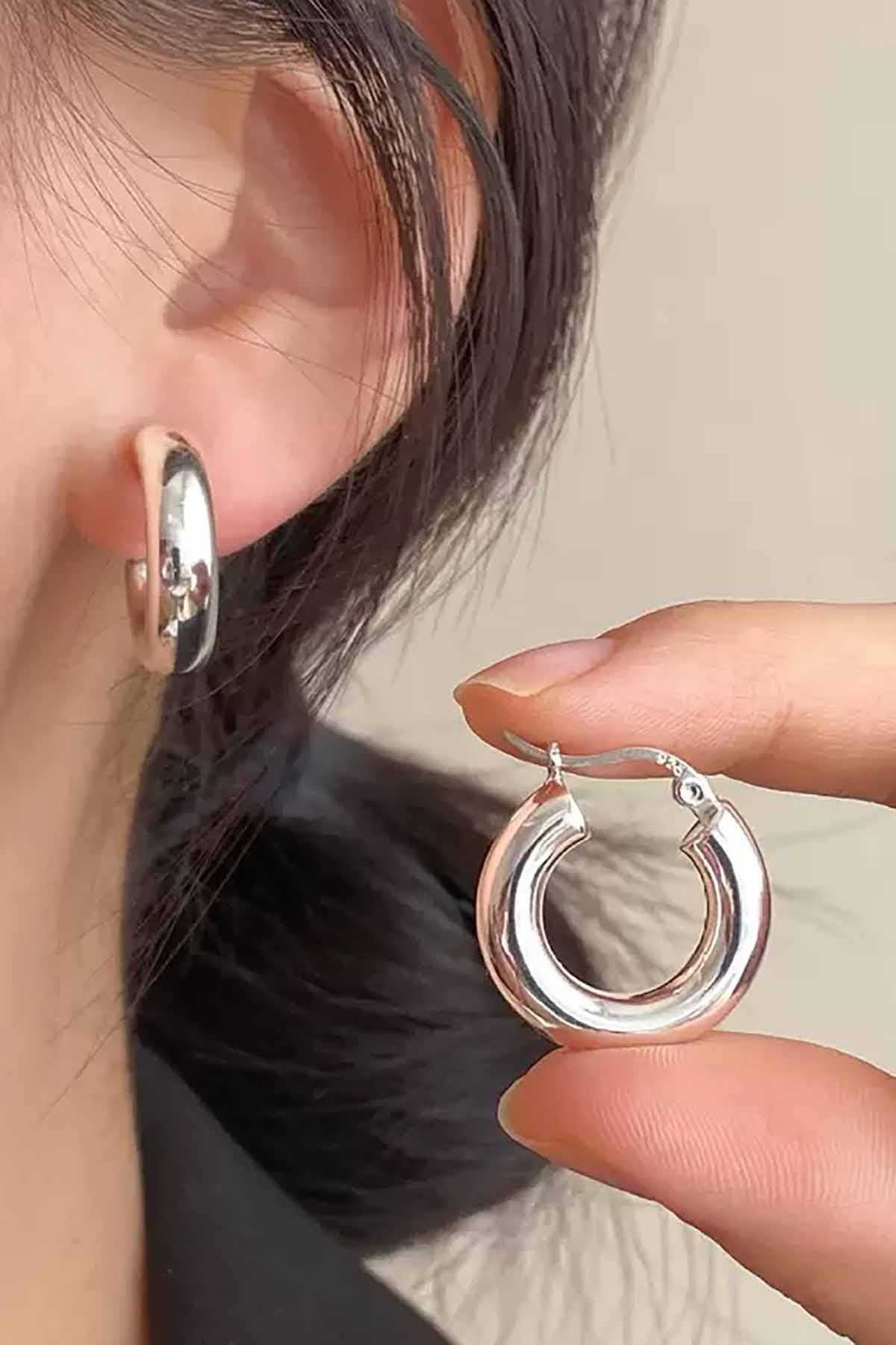 Gümüş Renk Halka Küpe 20Mm (Çift)