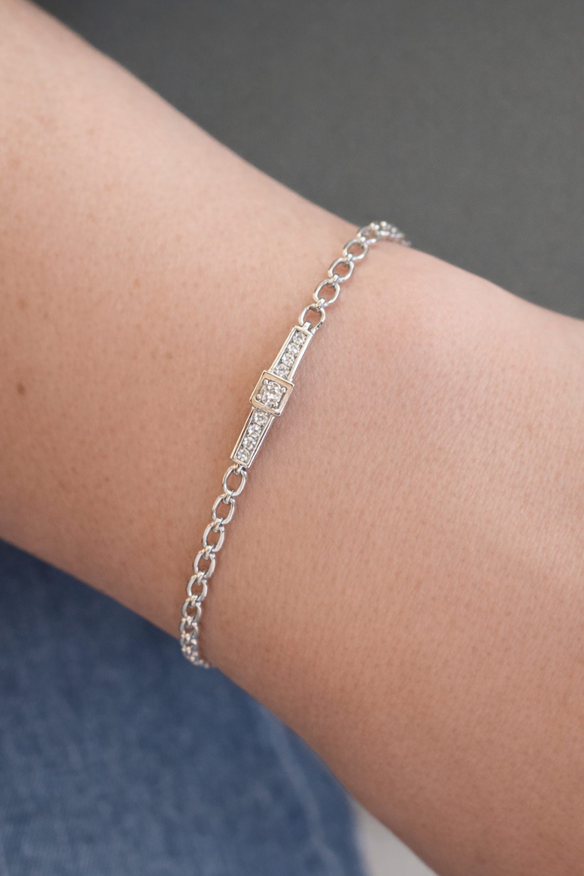 Gümüş Renk Taş Detaylı Xuping VİP Bileklik